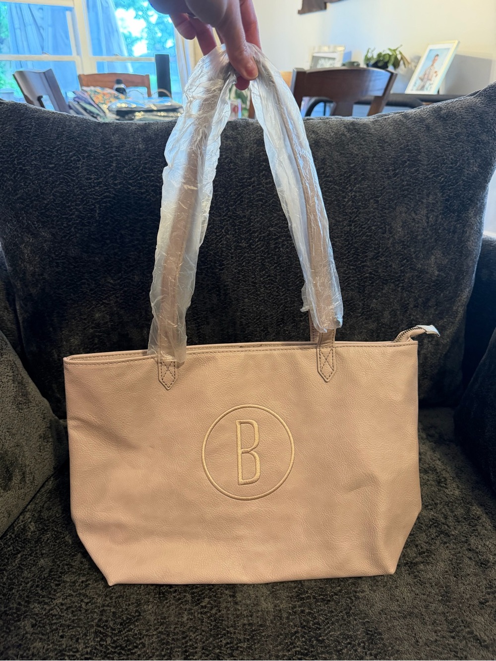 thirty-one Blush Pink Embossed B Tote